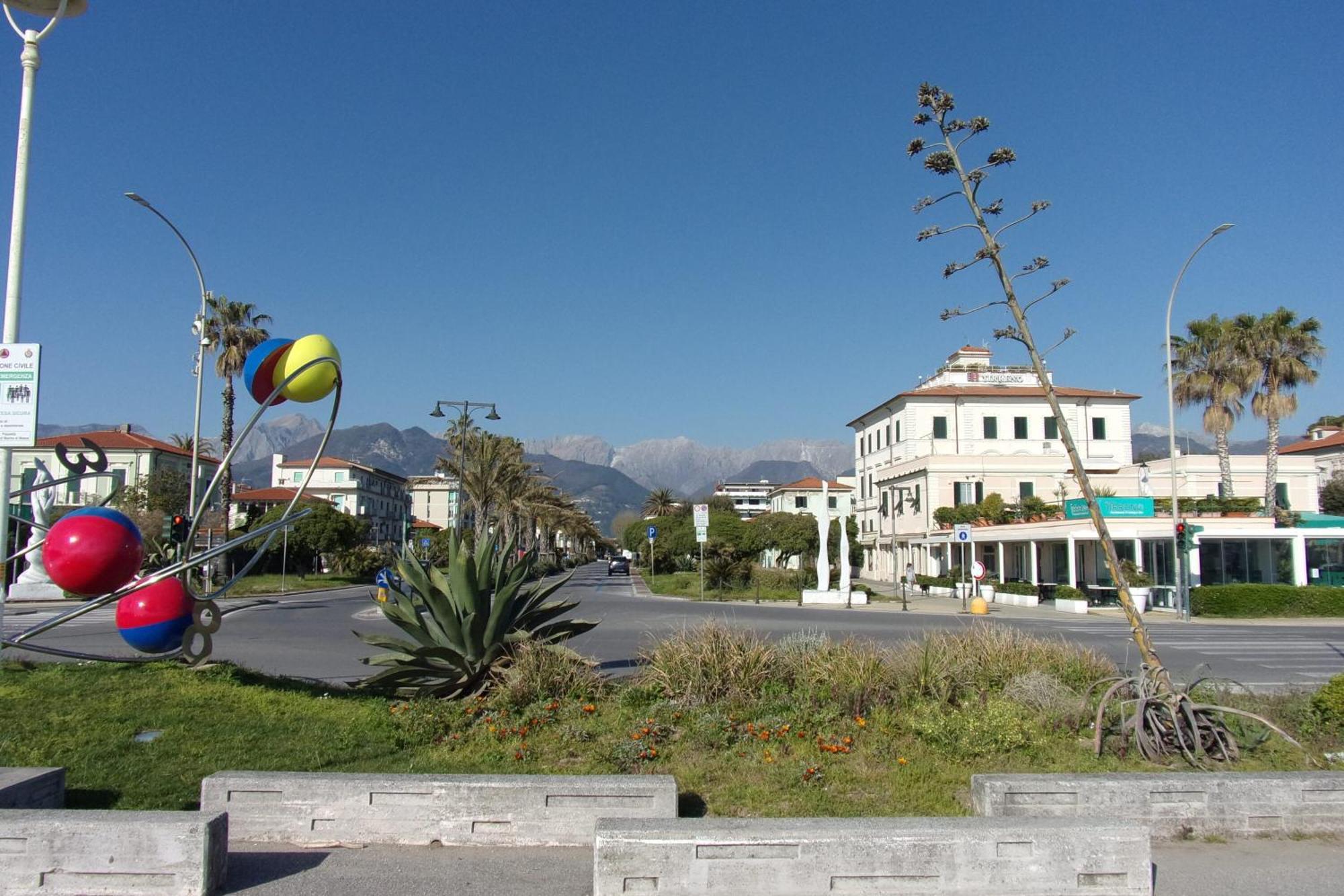 La Chimera 700M From Sea - Happy Rentals Massa  Exterior foto
